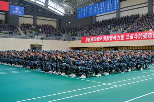 https://news.dmu.edu.cn/__local/A/25/B9/C0034B505EFC23C1470BE7973FF_EAAEC6D9_1A0B1.png